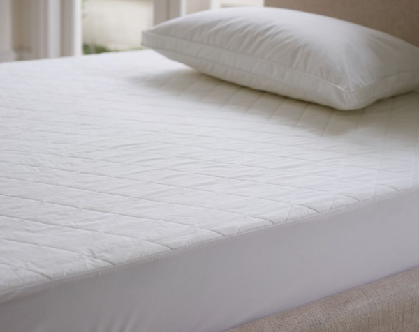 sheridan ultracool double mattress protector